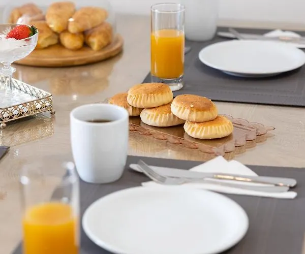 Saint George Cave House 아파트