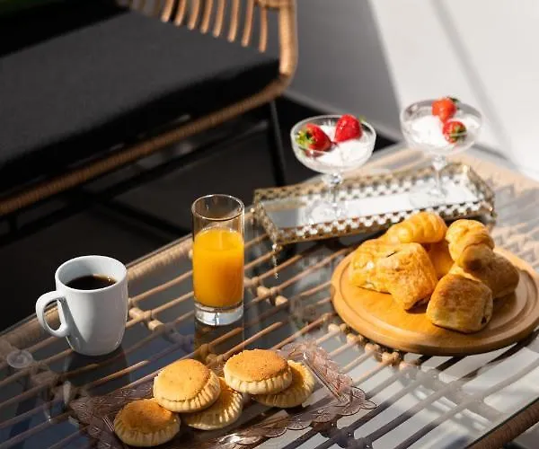 Saint George Cave House * 산토리니