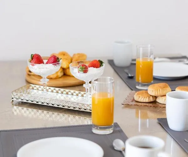 Saint George Cave House סנטוריני